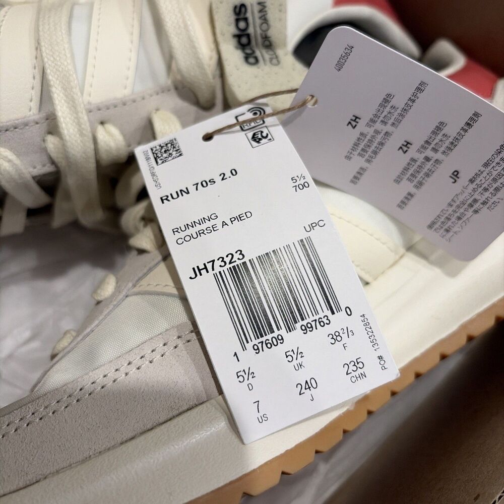 adidas Run 70s 2.0 Women’s Sneakers Cream White Pink Gum NEW size 7 - Picture 12 of 13